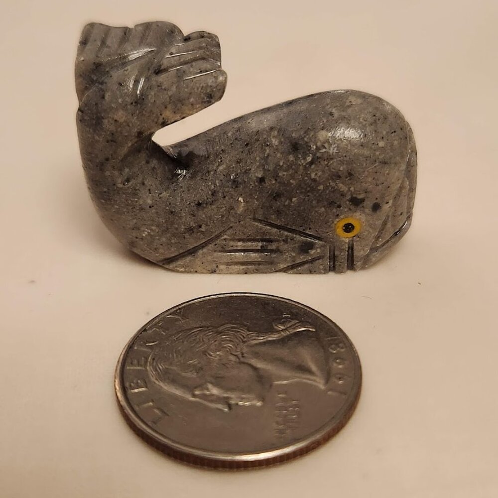 New Hand-Carved Soapstone Whale Figurine Rock Mineral Steatite Sculpture Folk Ar